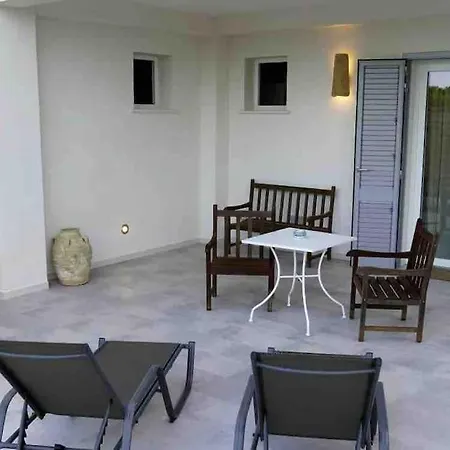 Dimora Delle Tonnare بيت ضيافة فافينانا