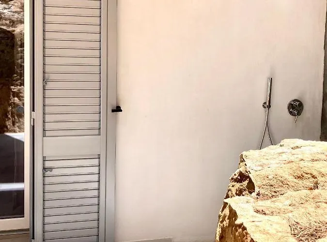 Dimora Delle Tonnare 法维尼亚纳